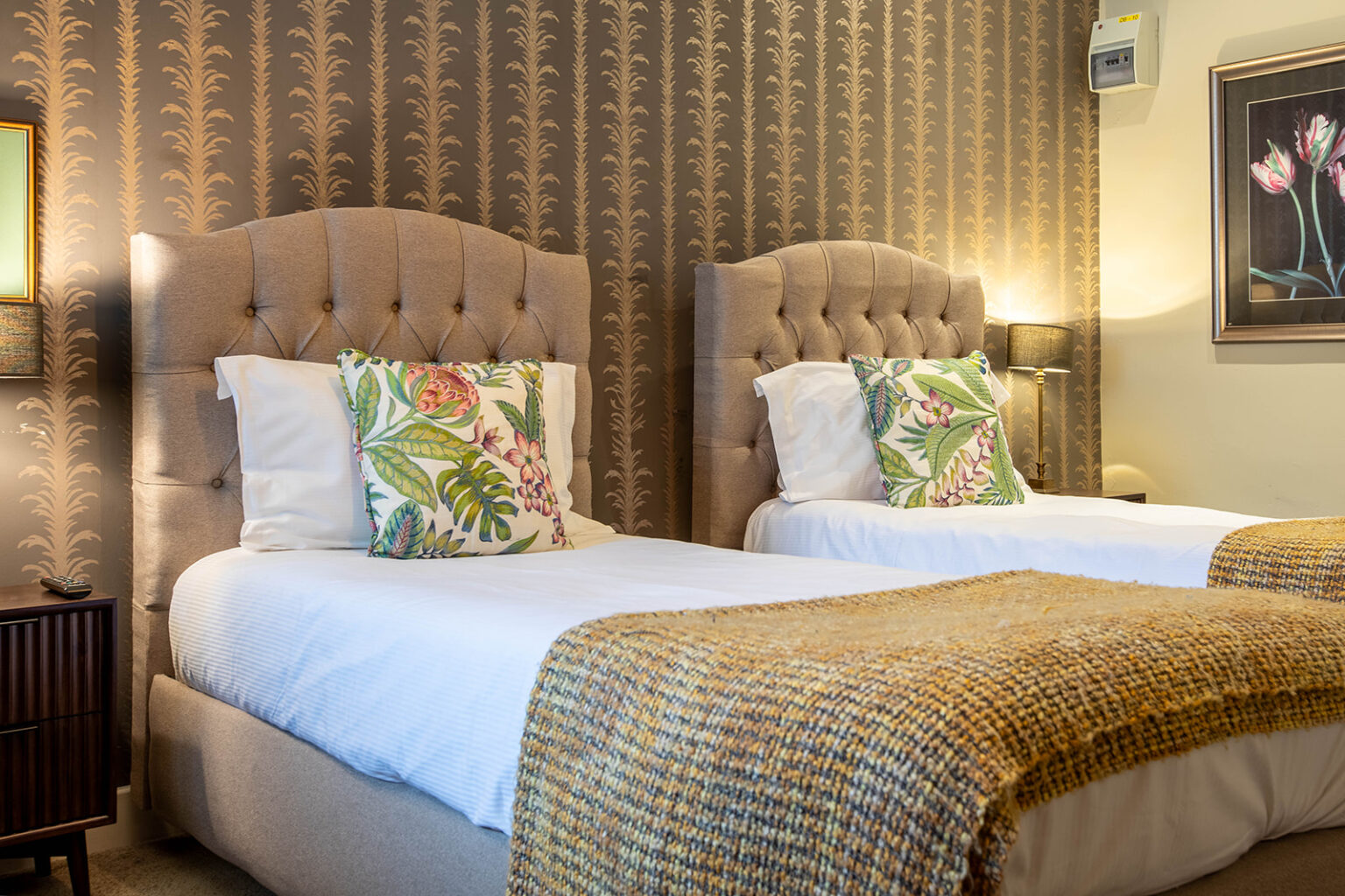 Room 5 Deluxe Twin At The Heather Glen Country House Hotel