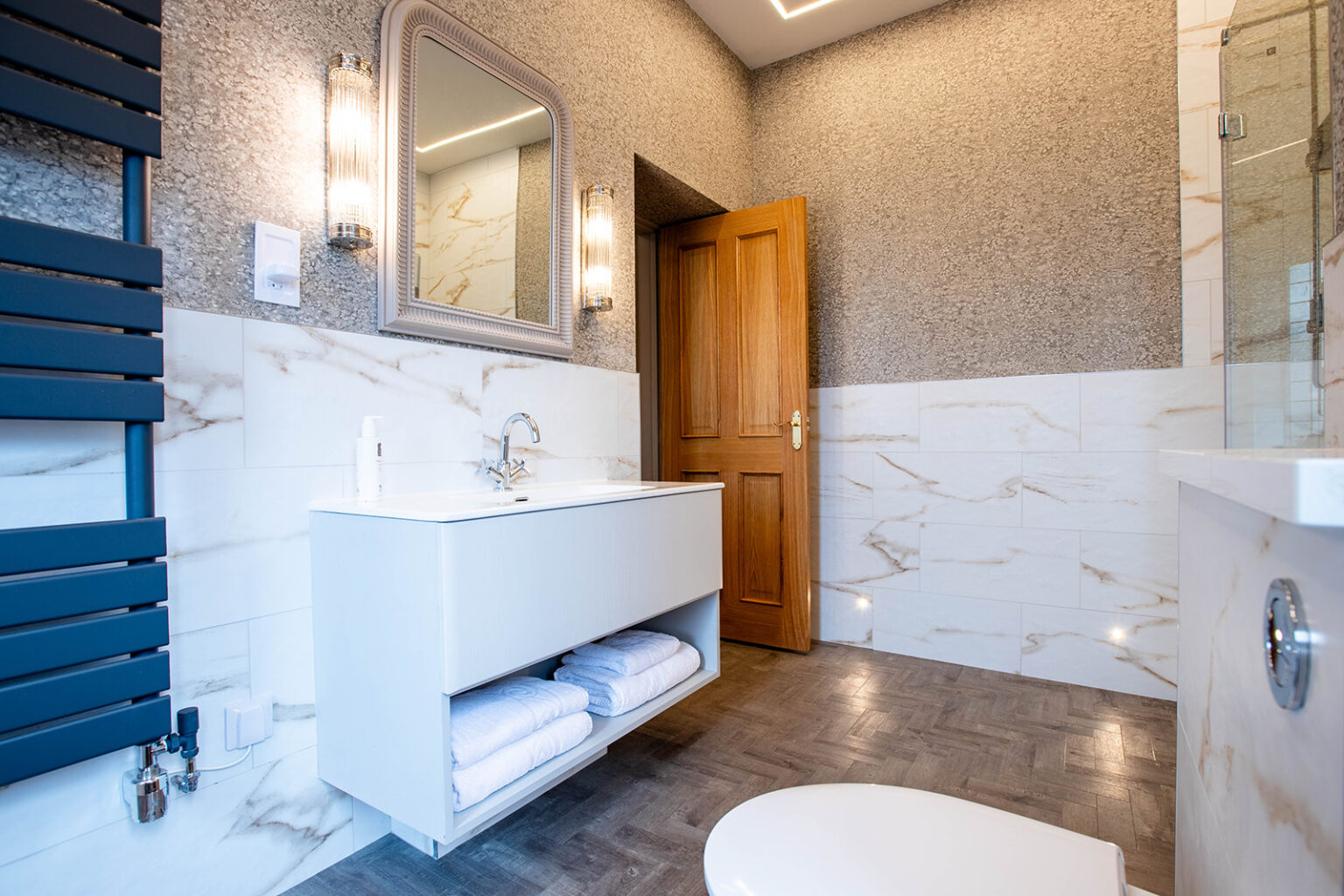 Room 9 Superior Super King Suite At The Heather Glen Country House Hotel