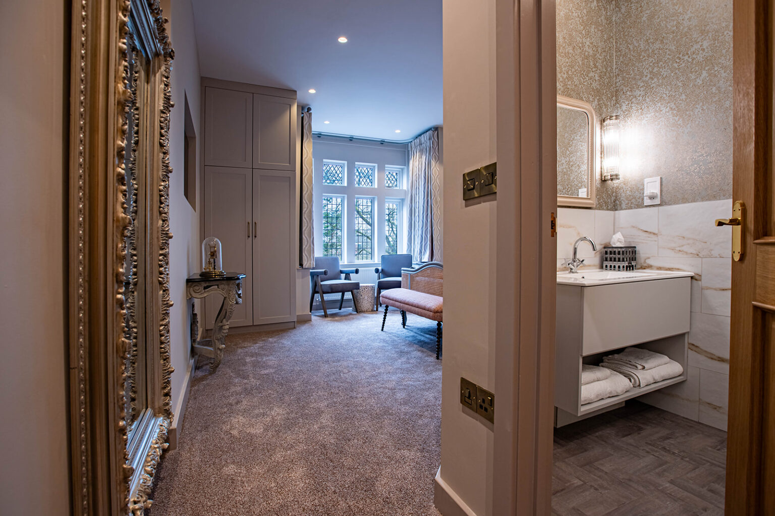 Room 8 Superior King Suite At The Heather Glen Country House Hotel