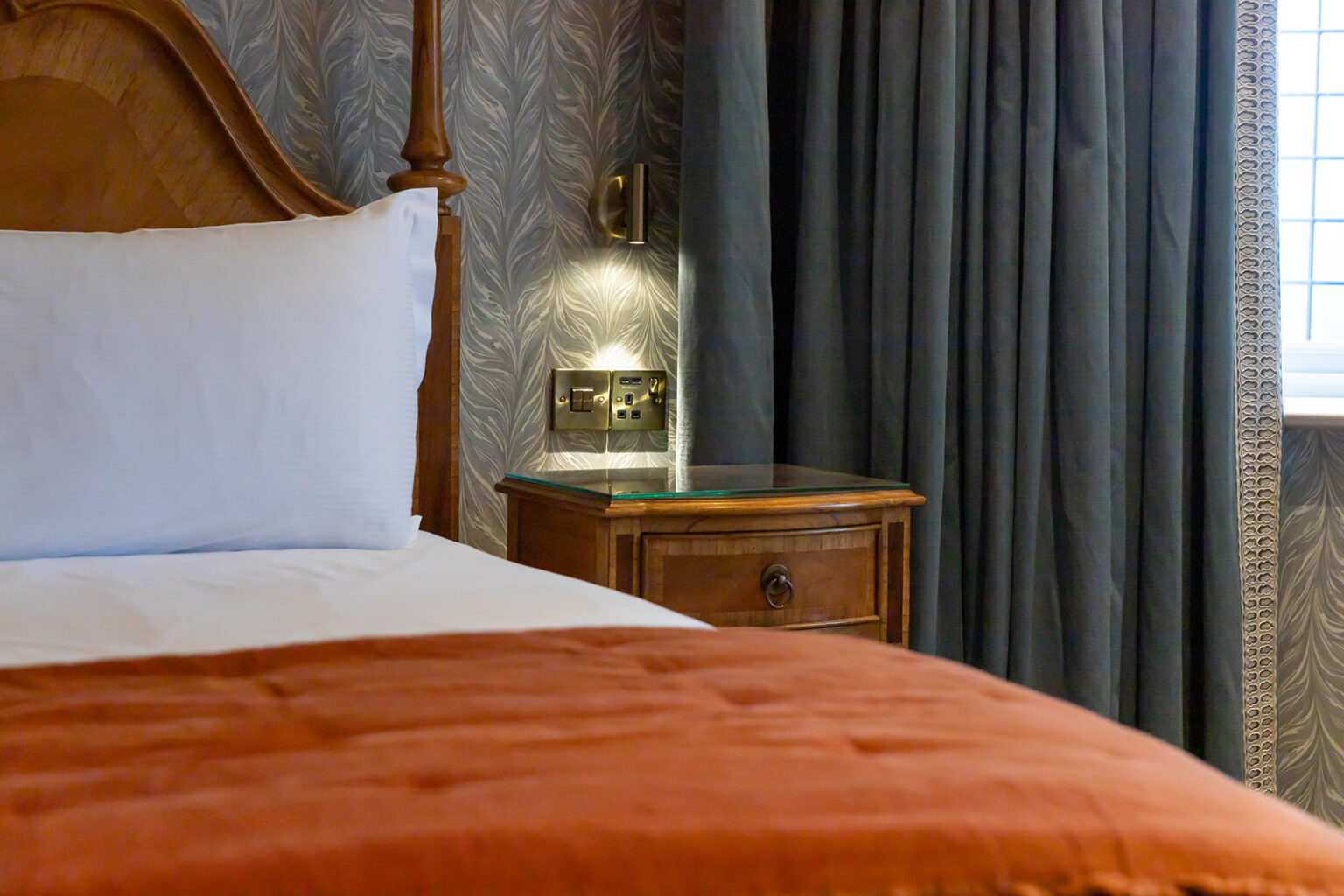 Room 9 Superior Super King Suite At The Heather Glen Country House Hotel